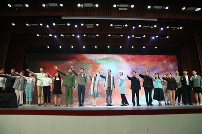 榮成市 弘揚(yáng)永懷精神 賡續(xù)紅色血脈 文藝創(chuàng)作